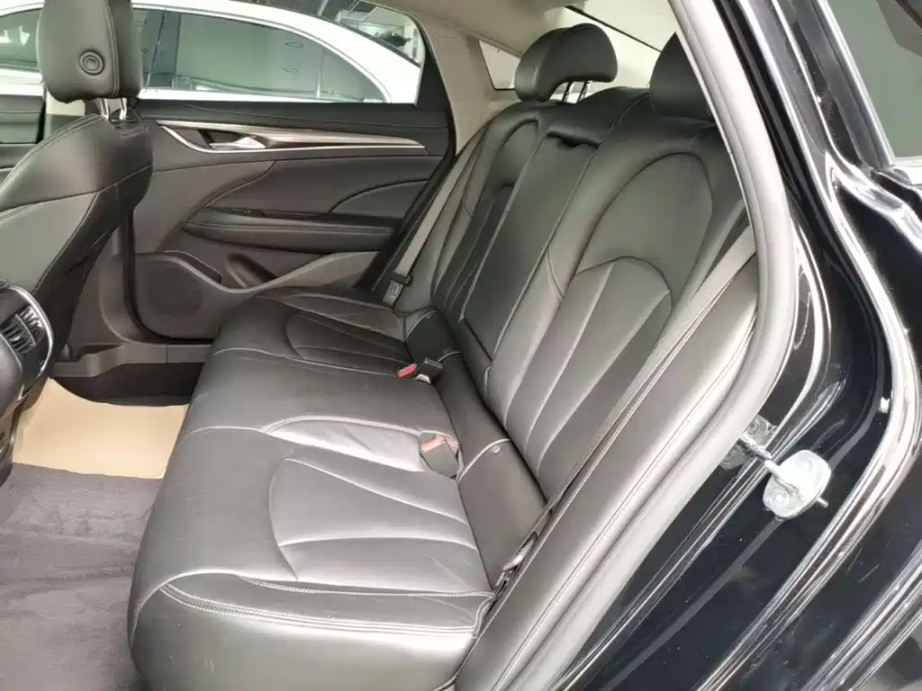 Buick LaCrosse — миниатюра 17