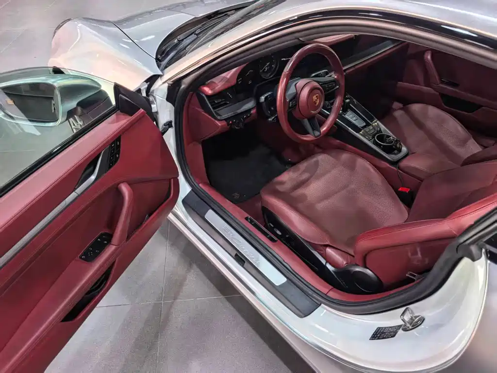 Porsche 911 — миниатюра 10