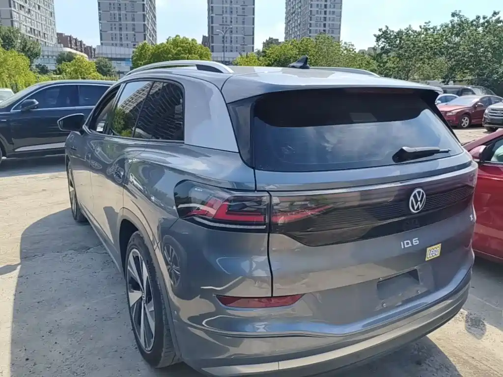 Volkswagen ID.6 X — миниатюра 5