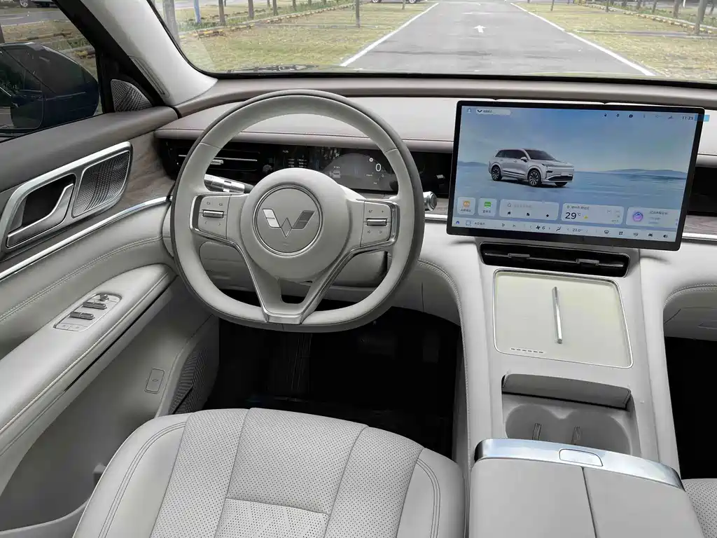 Wuling Xingguang L — миниатюра 17