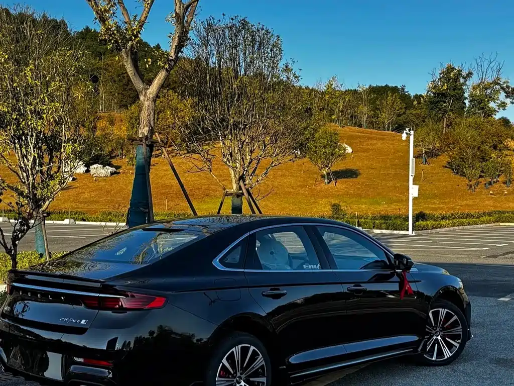 GEELY AUTOMOBILE XINGRUI