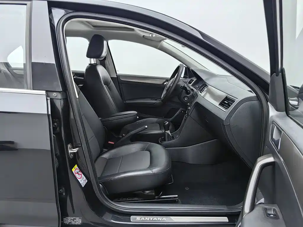 Volkswagen Santana — миниатюра 23