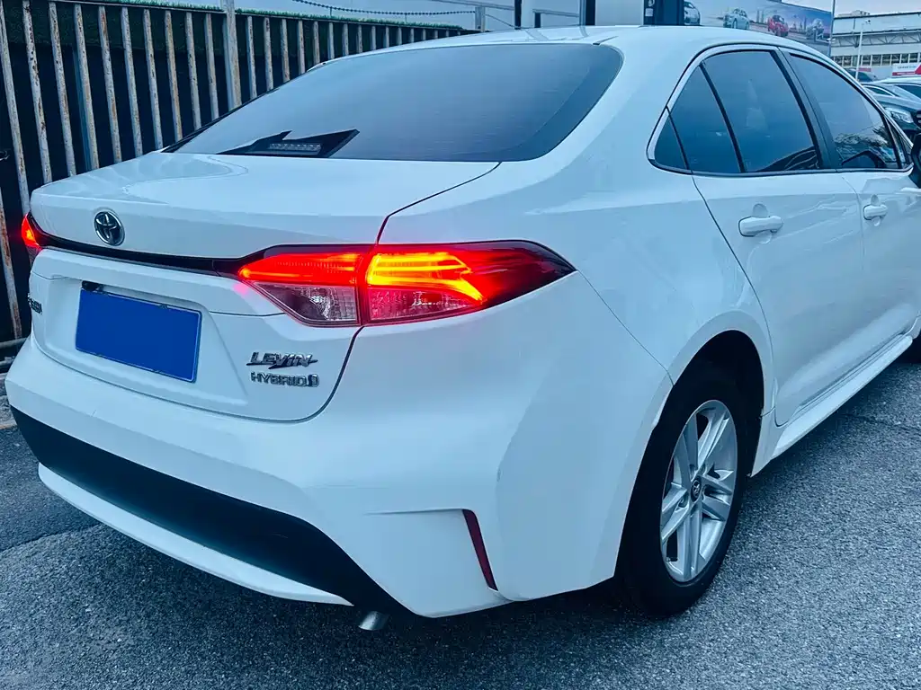 Toyota Levin — миниатюра 4