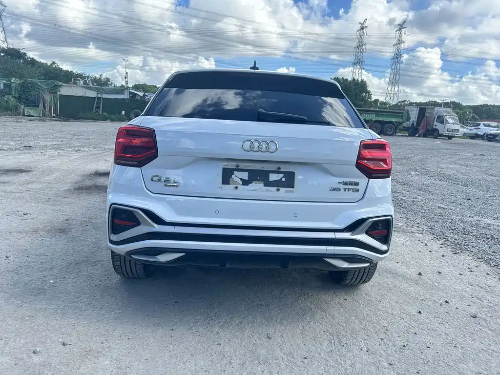 Audi Q2L — миниатюра 9