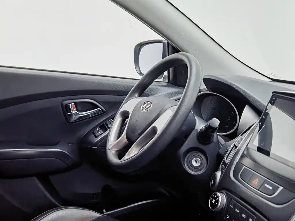 Hyundai ix35 — миниатюра 22