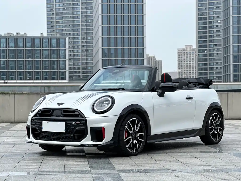 Купить MINI Mini JCW