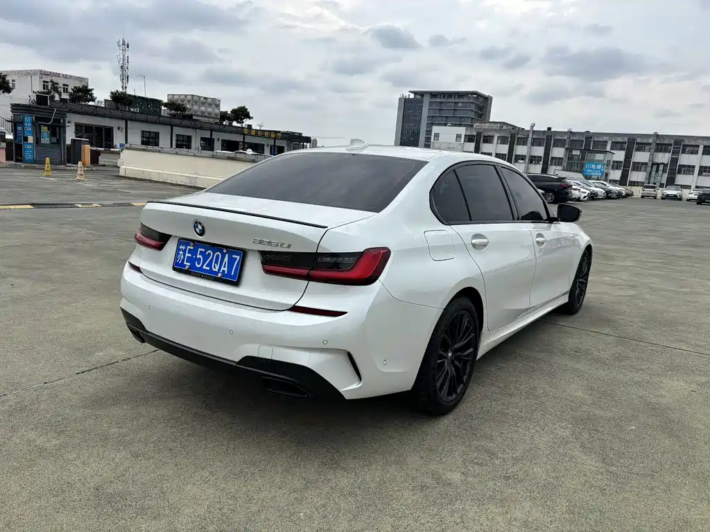 BMW 3 Series — миниатюра 5