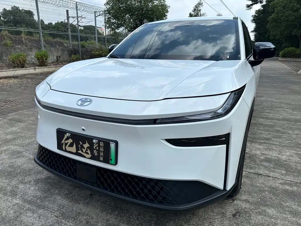 Toyota bZ3X — миниатюра 3