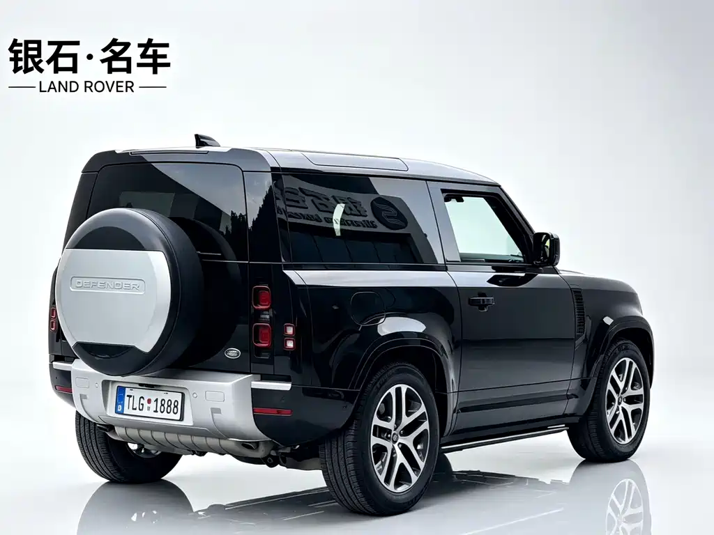 Land Rover Defender — миниатюра 4