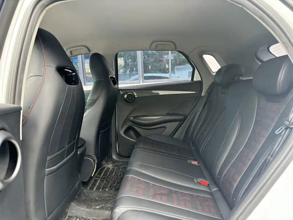 BYD e2 — миниатюра 6