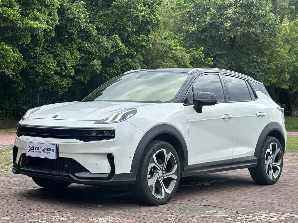 Lynk & Co 06 — миниатюра 3