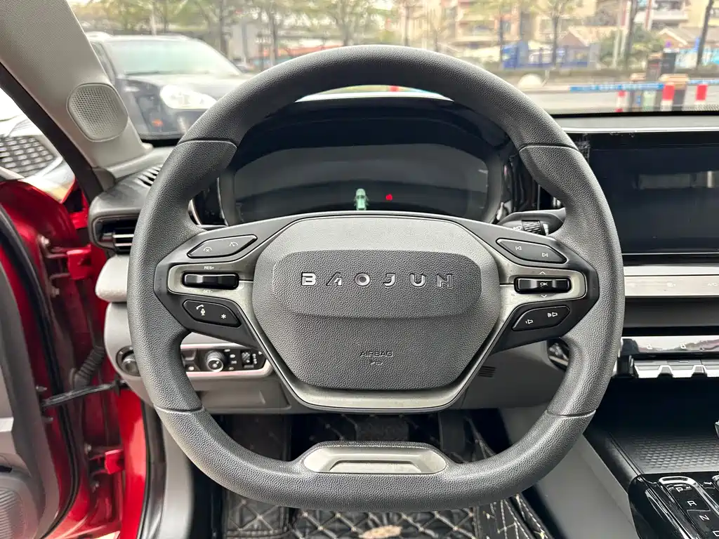 BAOJUN RC 5