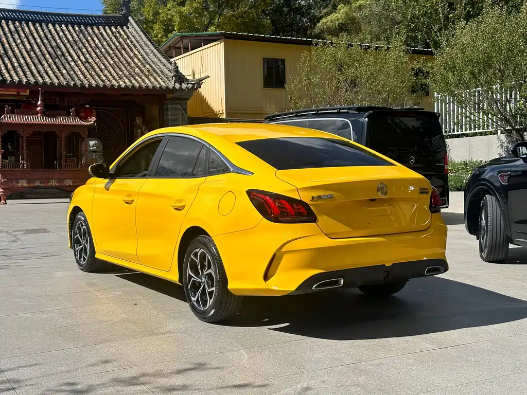 MG MG5 — миниатюра 11
