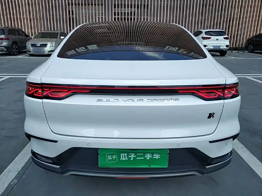 BYD Han — миниатюра 6