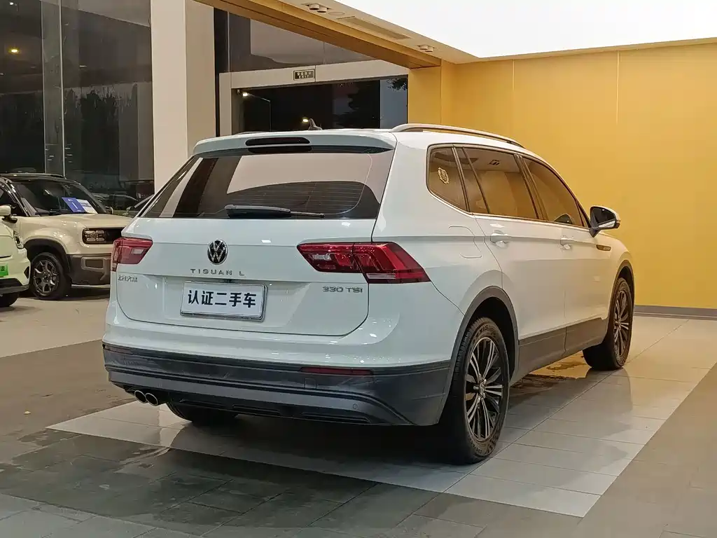 Volkswagen Tiguan L — миниатюра 19