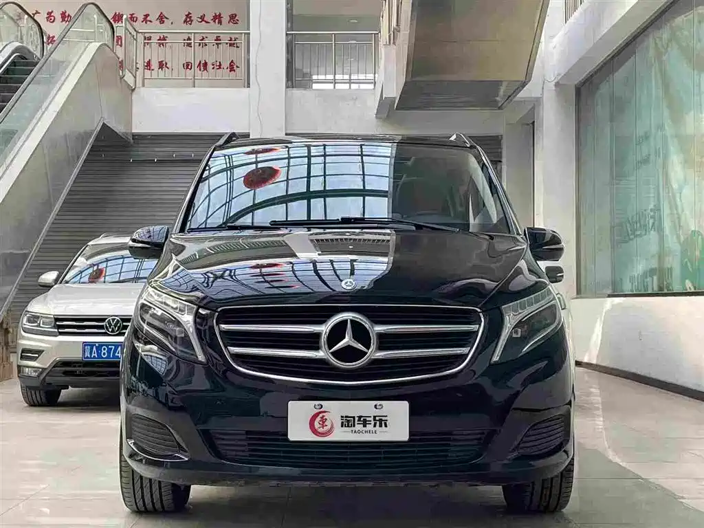 MERCEDES-BENZ V CLASS