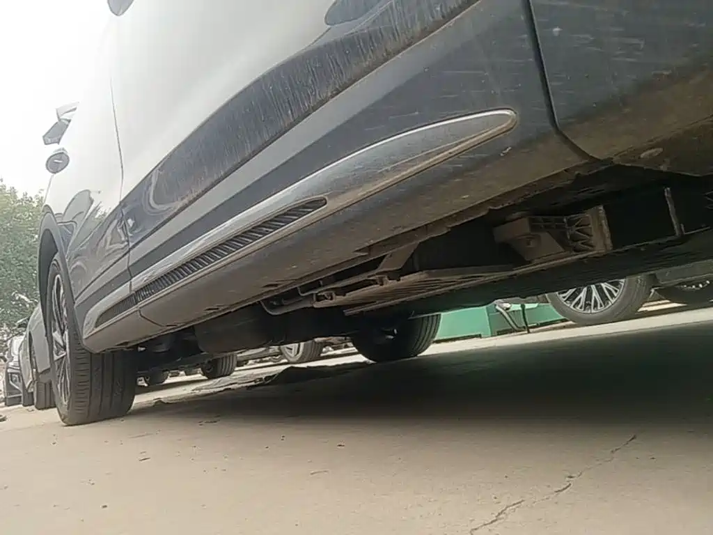 Hongqi Hongqi HS7 PHEV — миниатюра 21