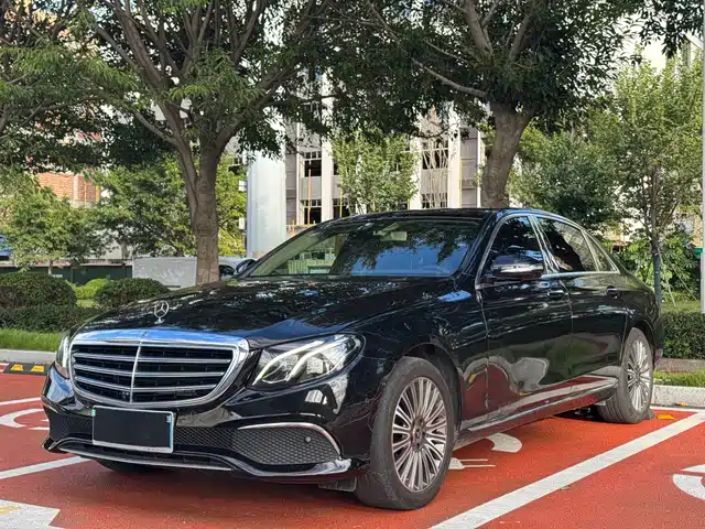 MERCEDES-BENZ  E CLASS 2020