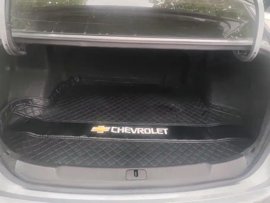Chevrolet Monza — миниатюра 4