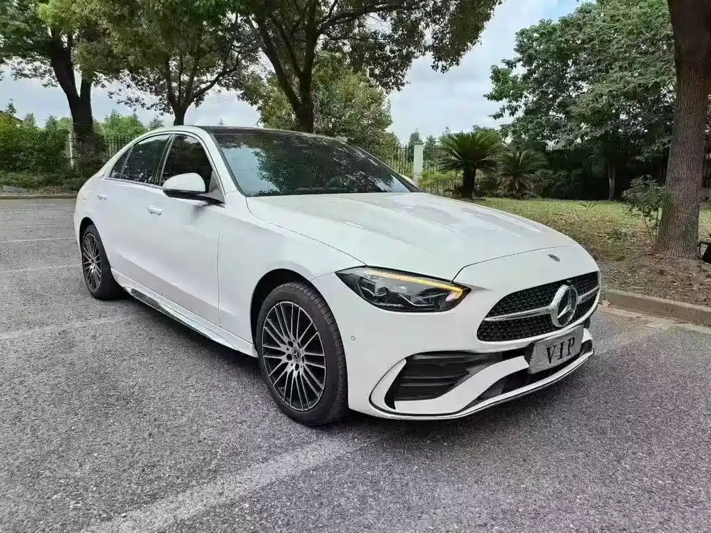 Mercedes-Benz C-Class — миниатюра 3