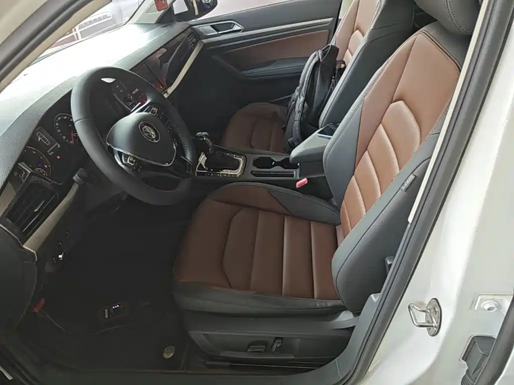 Volkswagen Lavida — миниатюра 15