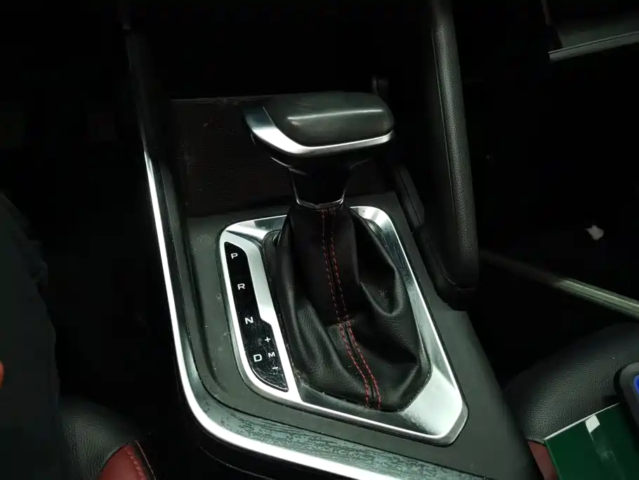 Geely Vision X3 — миниатюра 16