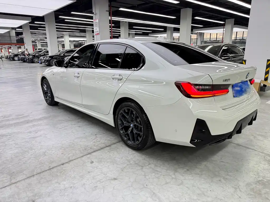 BMW 3 Series — миниатюра 14