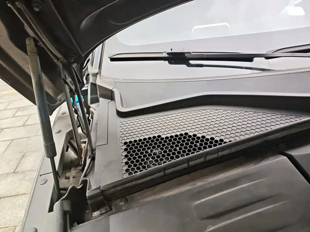 BYD PLUS New Energy — миниатюра 21
