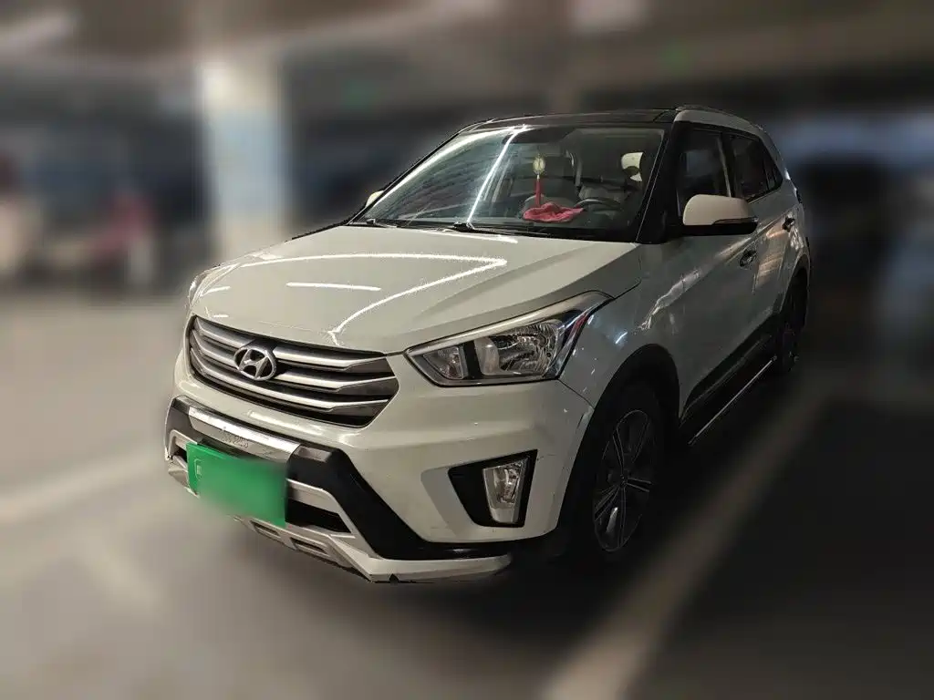 Hyundai ix25 2015