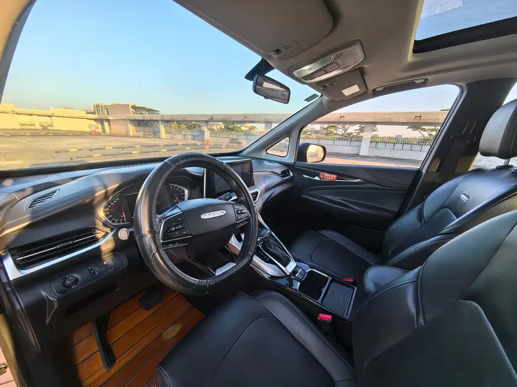 SAIC MAXUS CHASE G50