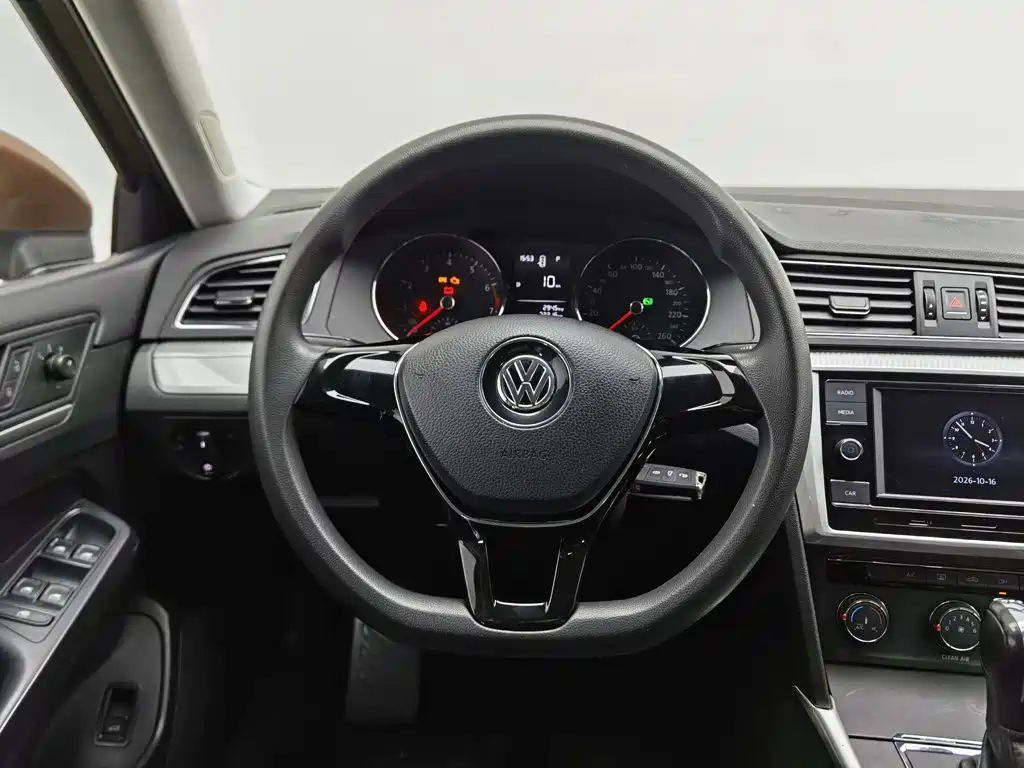 Volkswagen Lamando — миниатюра 11