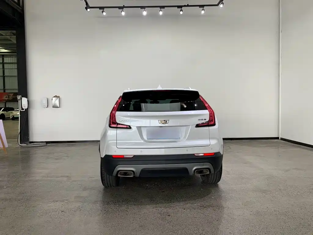 Cadillac XT4 — миниатюра 7