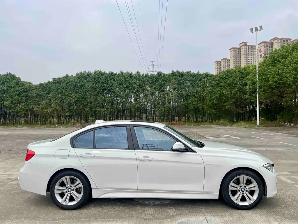 BMW 3 Series — миниатюра 15