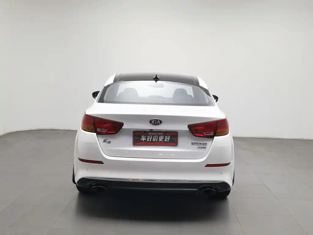Kia K5 — миниатюра 4