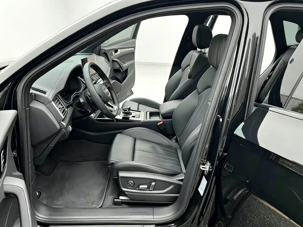 Audi Q5L — миниатюра 4