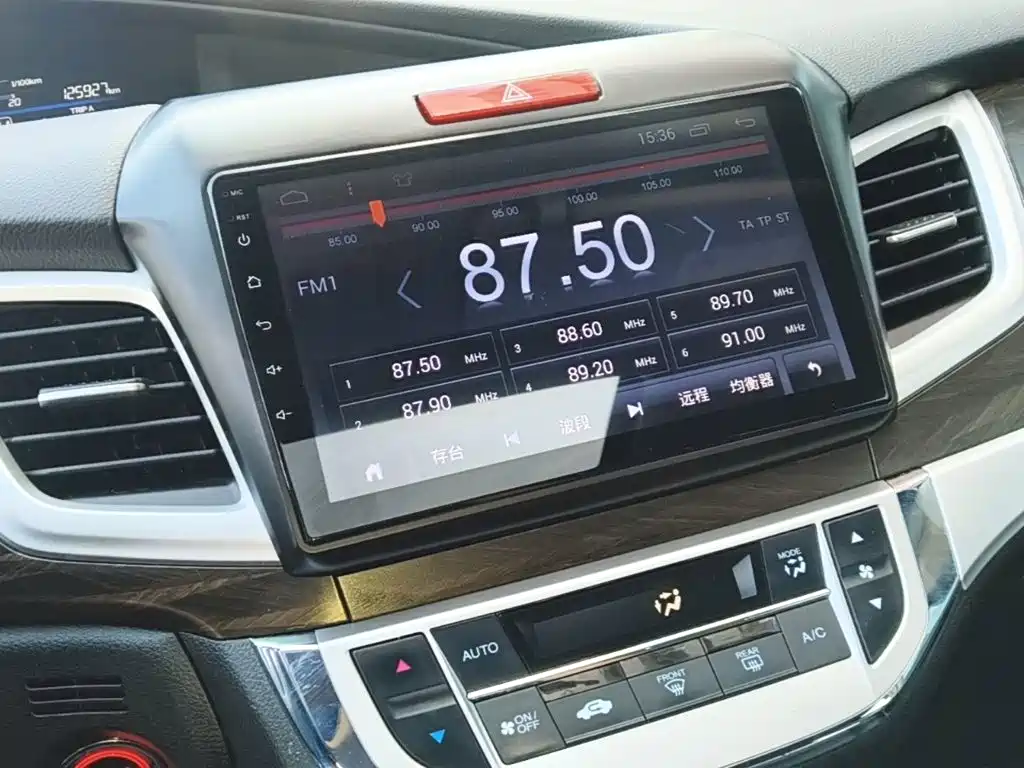 Honda Jade — миниатюра 13