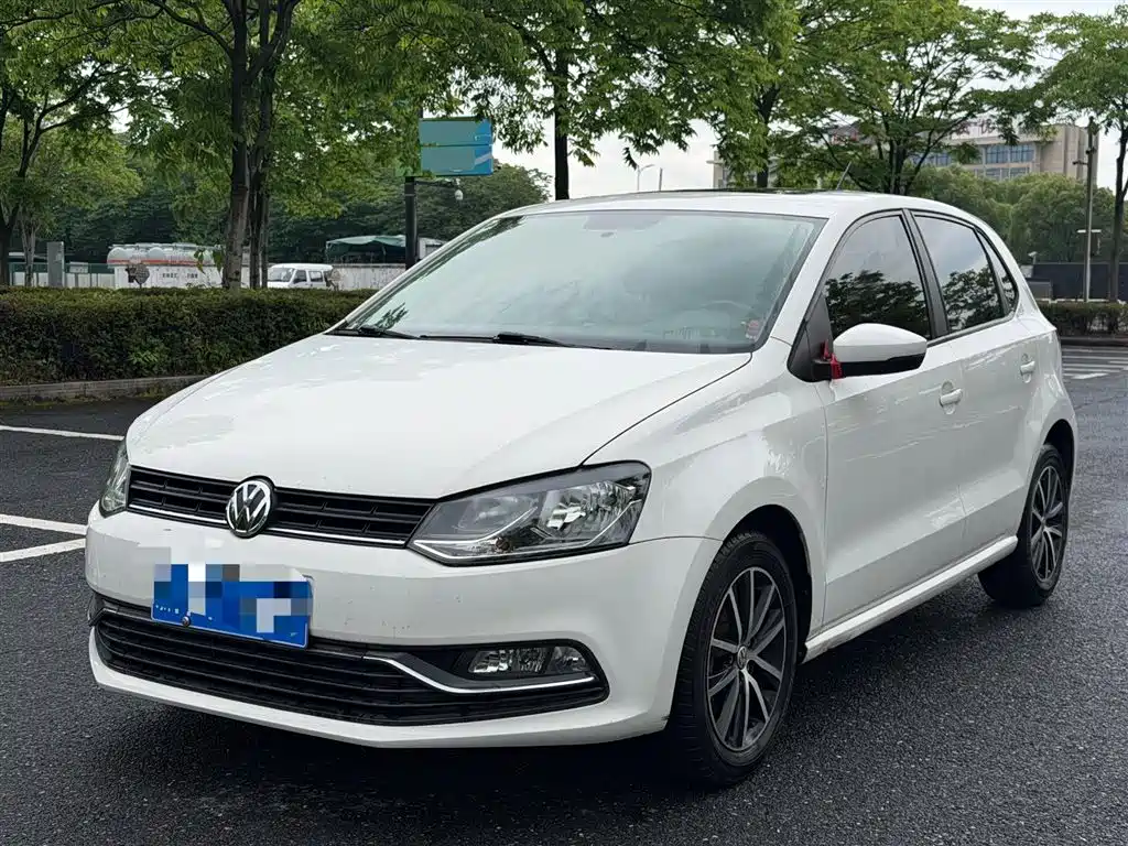 Volkswagen Polo 2016