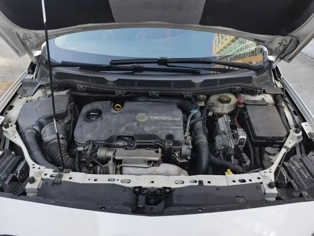 Buick Verano — миниатюра 20