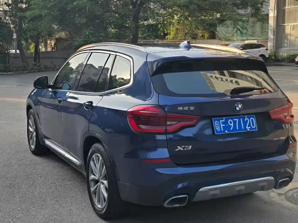 BMW X3 — миниатюра 5