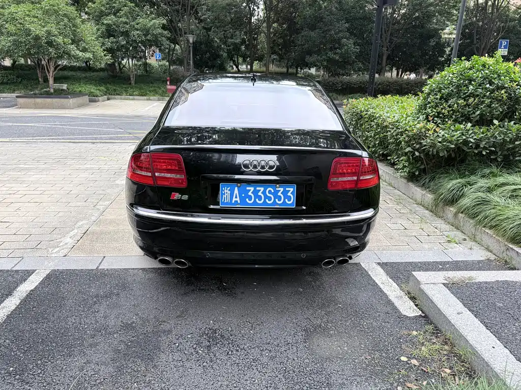 Audi S8 — миниатюра 15