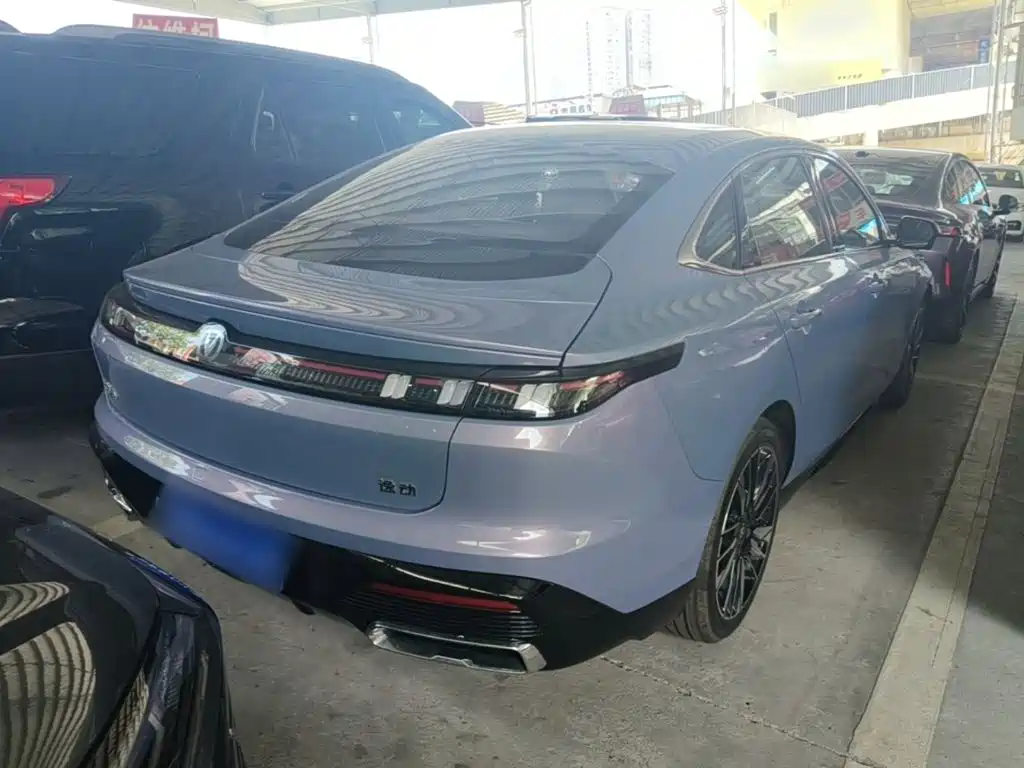 Changan Eado — миниатюра 7