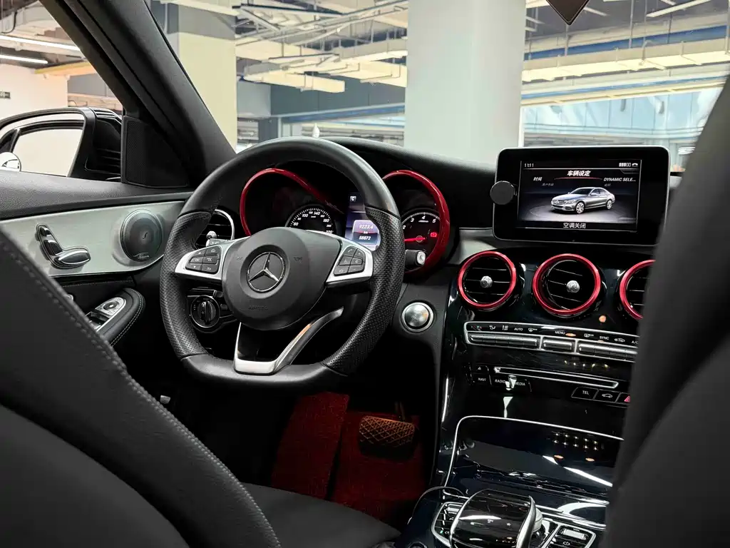 Mercedes-Benz C-Class — миниатюра 21