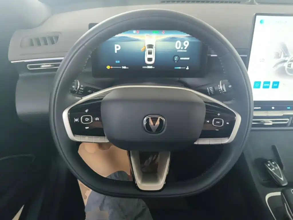 Changan Eado — миниатюра 11