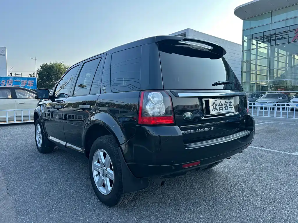 Land Rover Freelander 2 3.2L i6 SE Gasoline Edition, фото 5