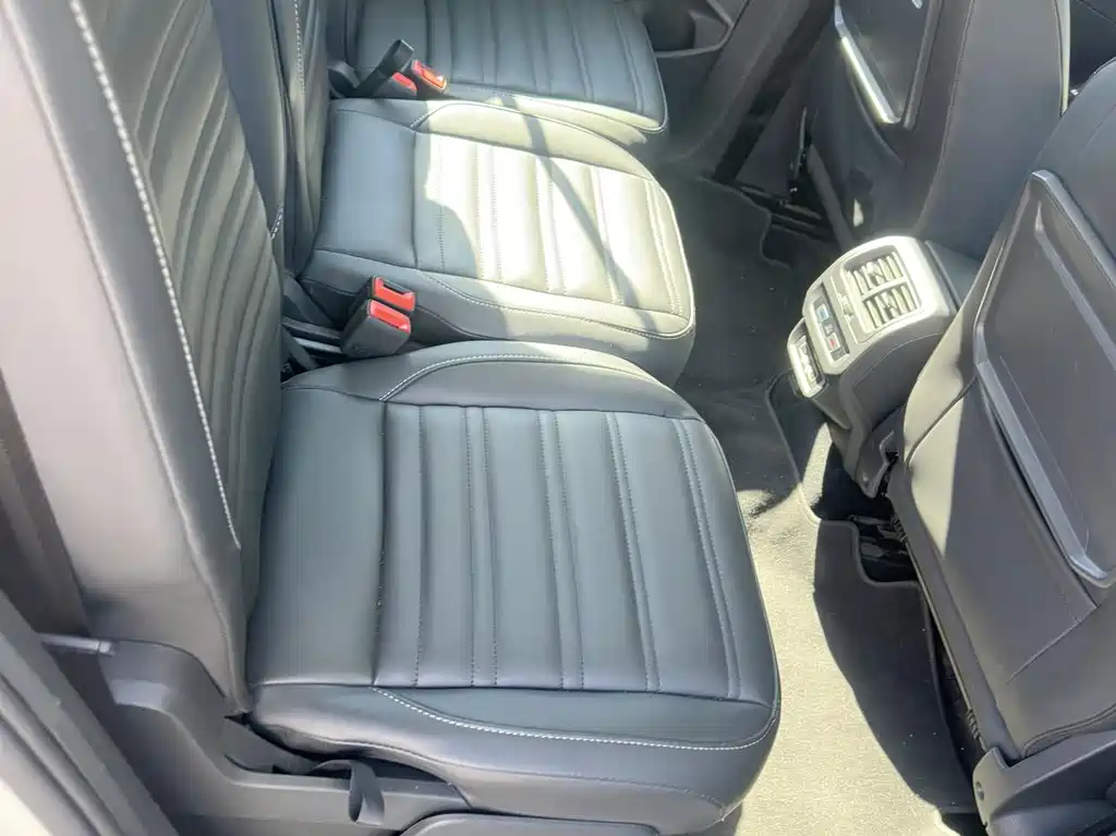 Volkswagen Touran — миниатюра 9