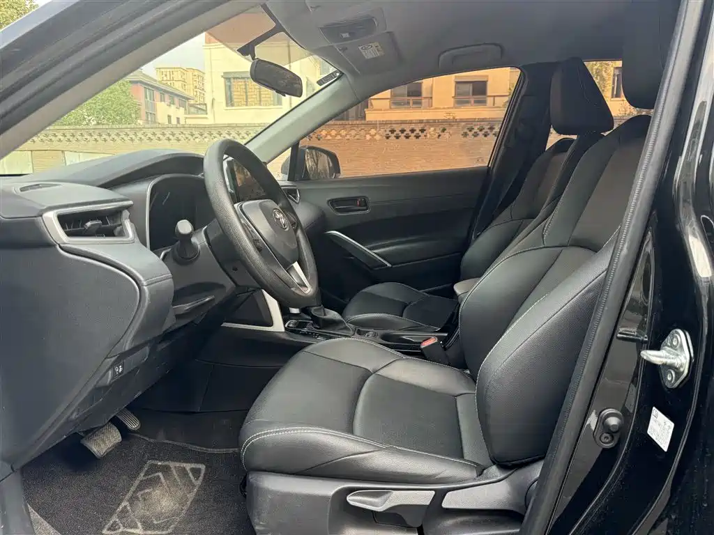 Toyota Frontlander — миниатюра 4