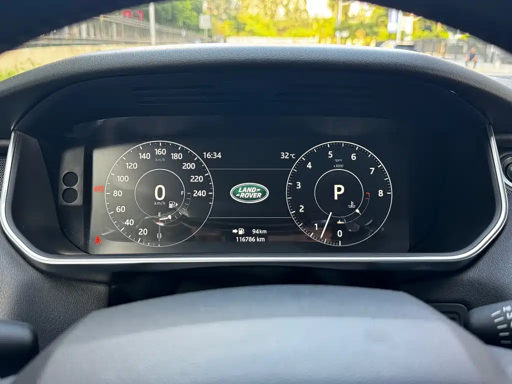 Land Rover Sport — миниатюра 4