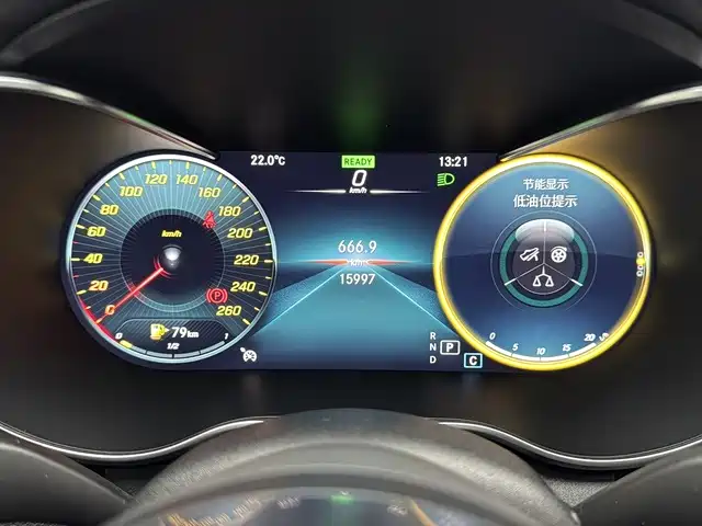 Mercedes-Benz C-Class — миниатюра 10
