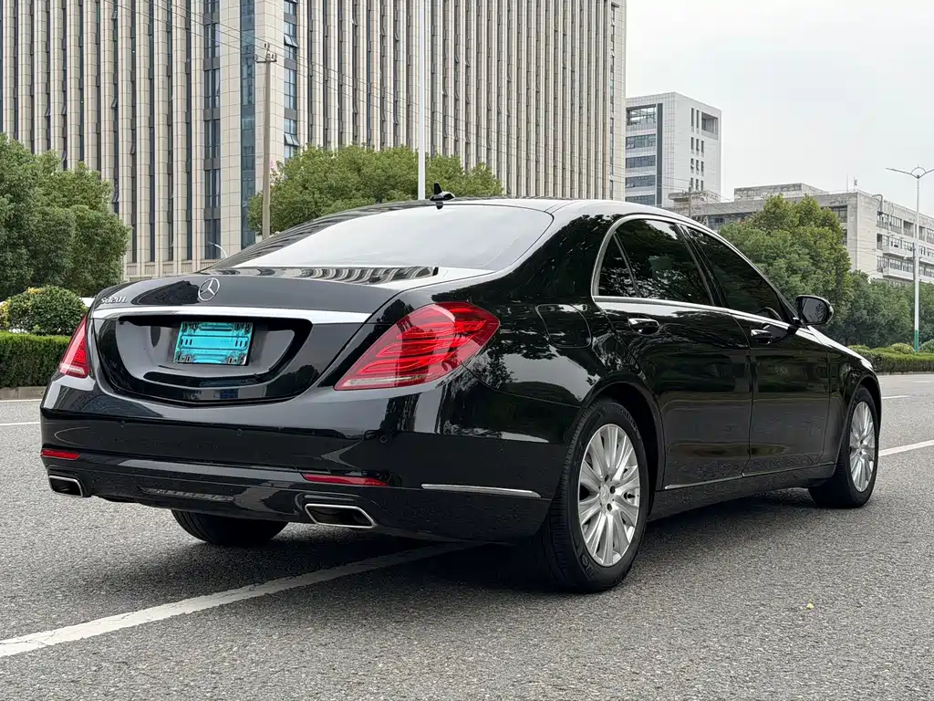Mercedes-Benz S-Class — миниатюра 4