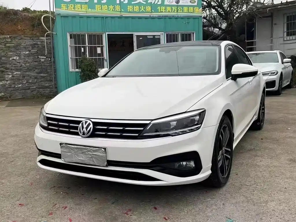 Volkswagen Lamando